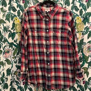 Levi’s Plaid Button Down Boyfriend Fit Shirt